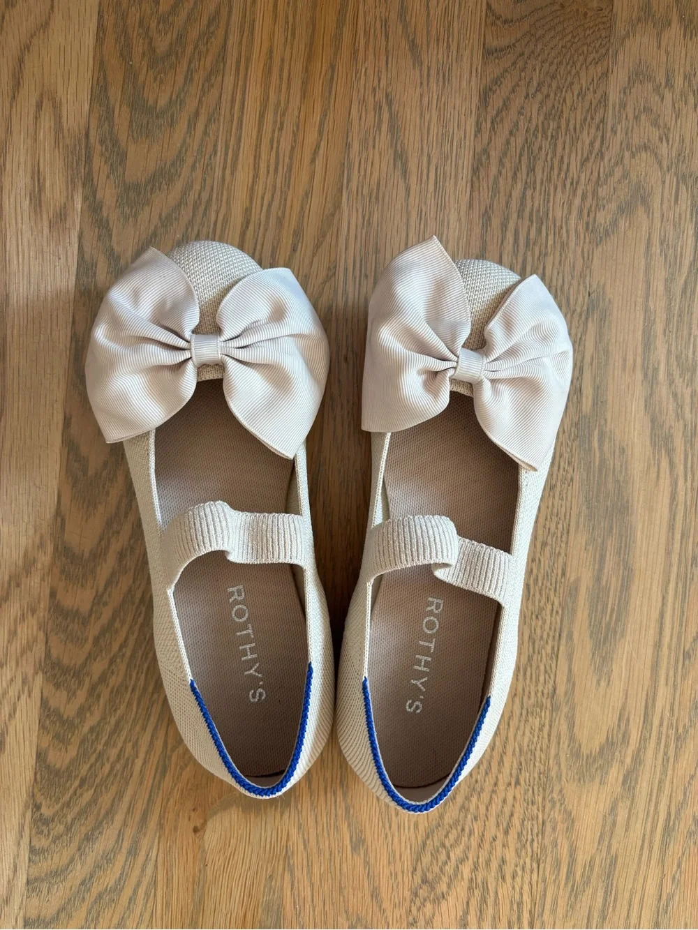 Rothy's Cream Bow Mary Jane Kids Dress Shoes NWOT